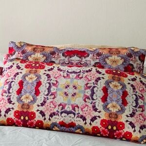 2 Nuvula REVERSIBLE Frida Kahlo Kaleidoscope Lumbar Cushion Covers 24x12” NWOT